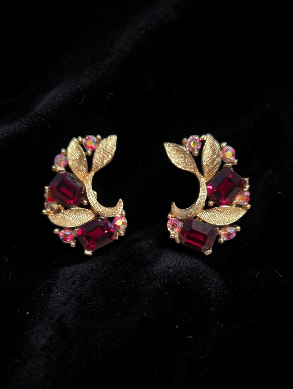 Lisner Vintage Gold-Tone Leaf Clip-On Earrings w/ Red Glass & AB Rhinestones